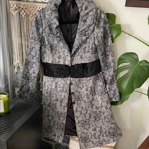Beautiful, Stylish Coat by nelli.